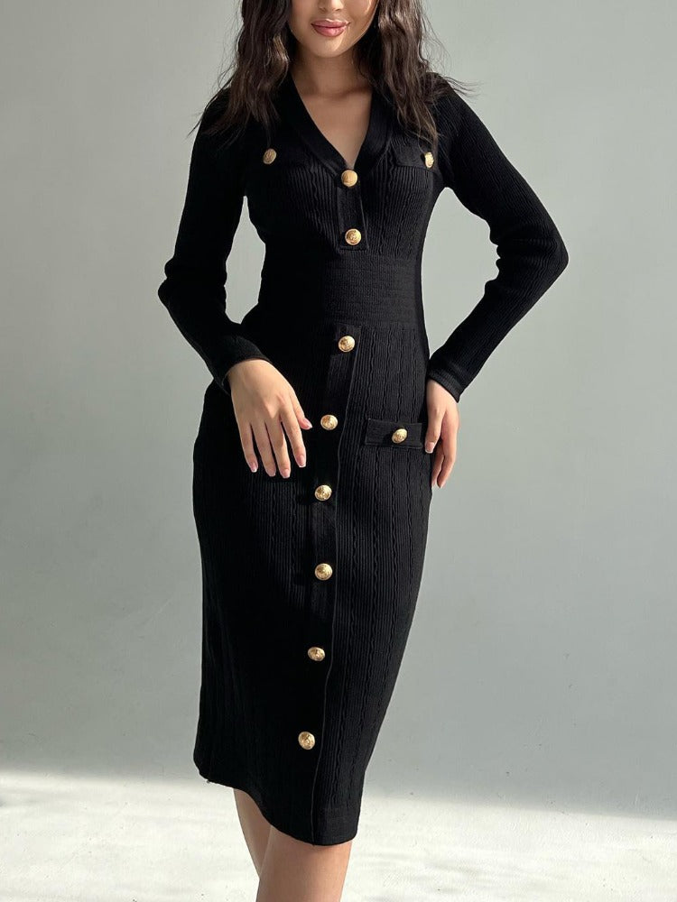 Beautifully Finished Dress in a Timeless Design