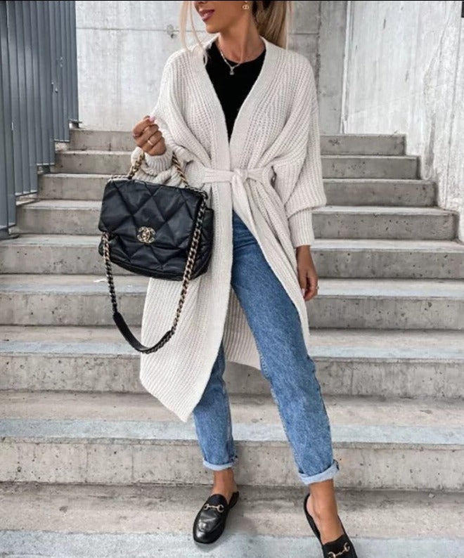 Gracefully Styled Cardigan for Any Occasion