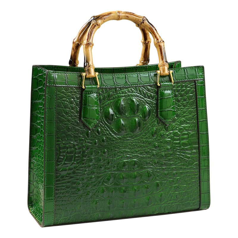 Classic Vintage Bag with a Flattering Fit