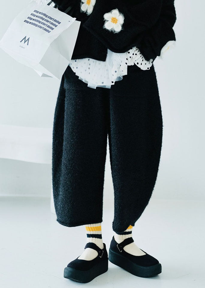 Elegantly Styled Pants for Everyday Wear
