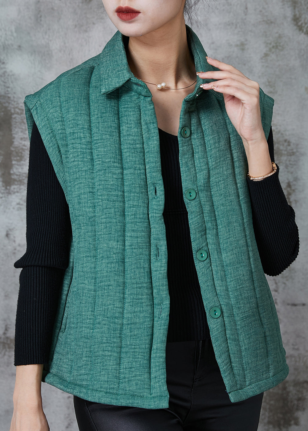 Well Tailored Garment with a Graceful Silhouette