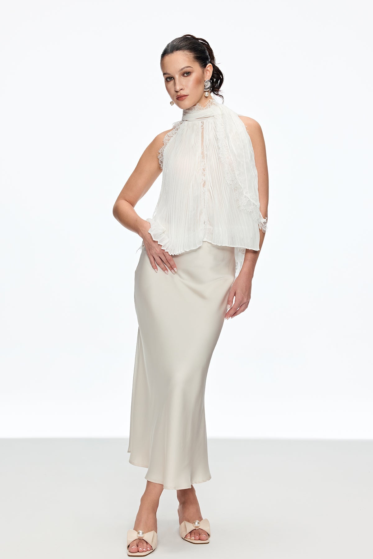 Polished Garment with an Effortless Classic Look