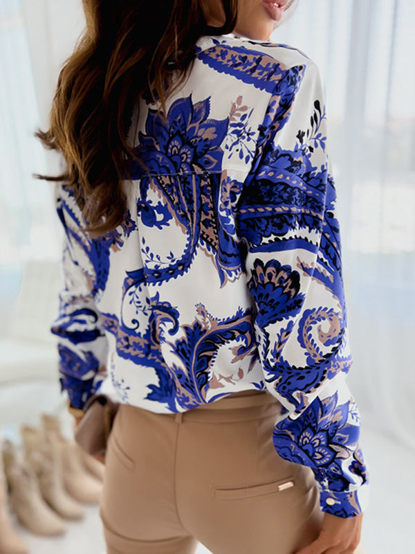 Classic Vintage Blouse with a Flattering Fit