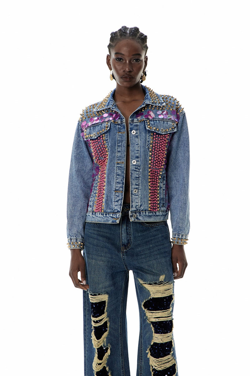 Gracefully Styled Jacket for Any Occasion