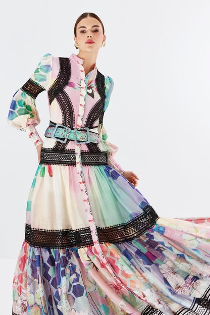 Classic Vintage & Enduringly Stylish Dress
