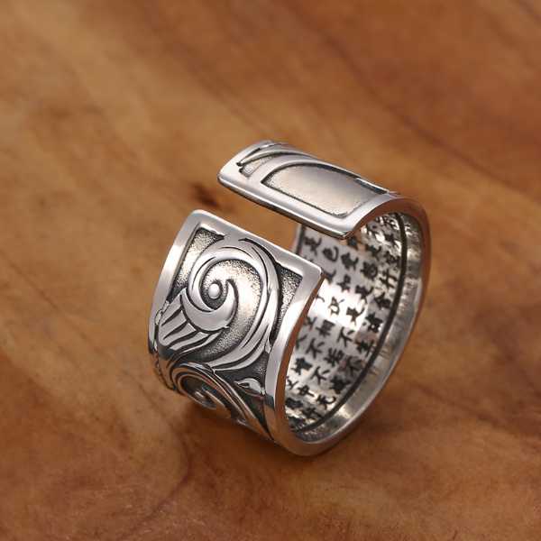 Beautifully Crafted Garment in a Classic Style