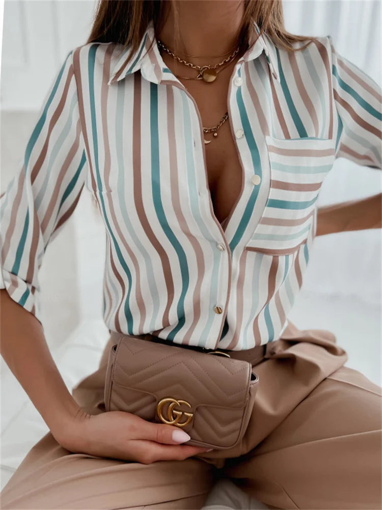 Beautifully Finished Blouse in a Timeless Design