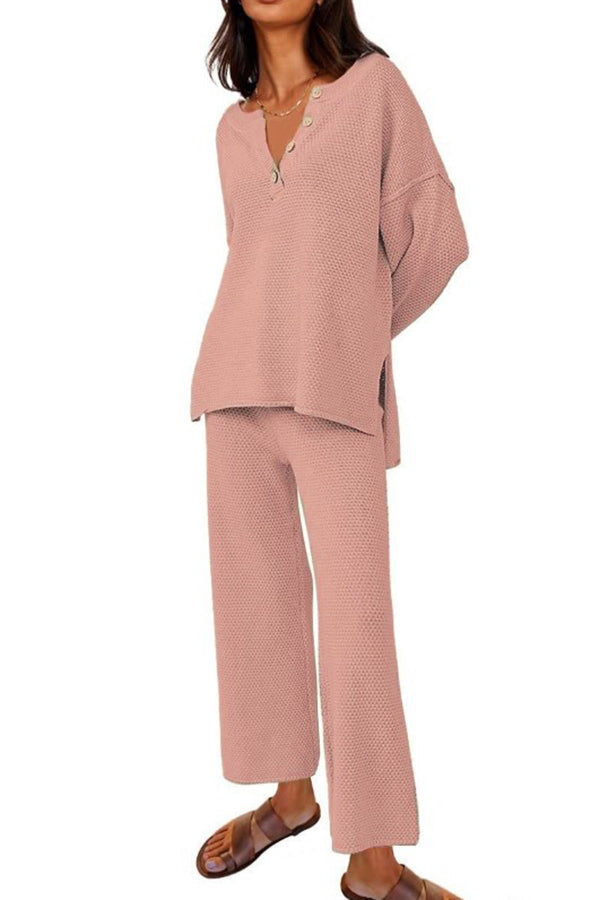 Beautifully Finished Top in a Timeless Design
