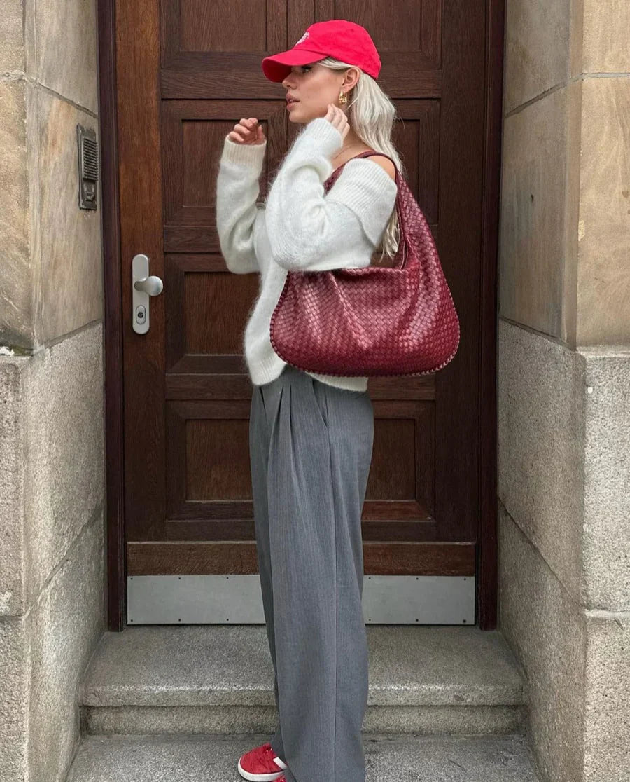 Classic Vintage Bag with a Flattering Fit
