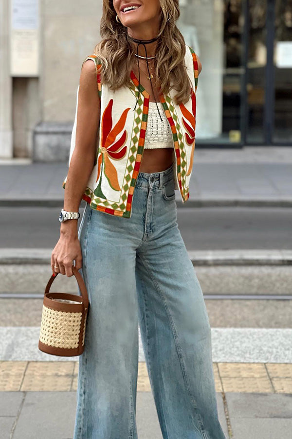 Polished Top with an Effortless Classic Look