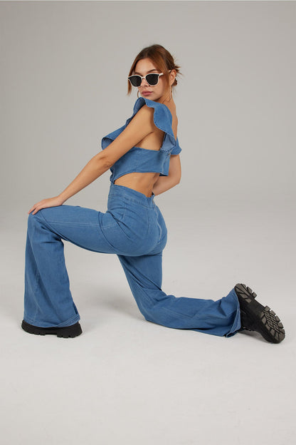 Classic Vintage Garment with a Flattering Fit