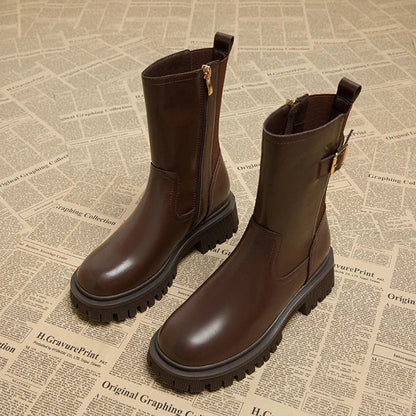 Beautifully Finished Boots in a Timeless Design