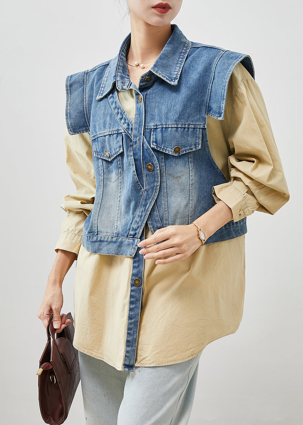 Classic Vintage Shirt with a Flattering Fit