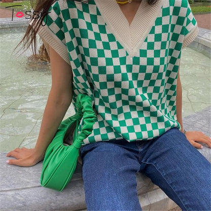 Beautifully Finished Sweater in a Timeless Design