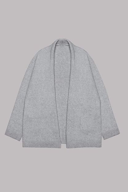 Well Tailored Cardigan with a Graceful Silhouette