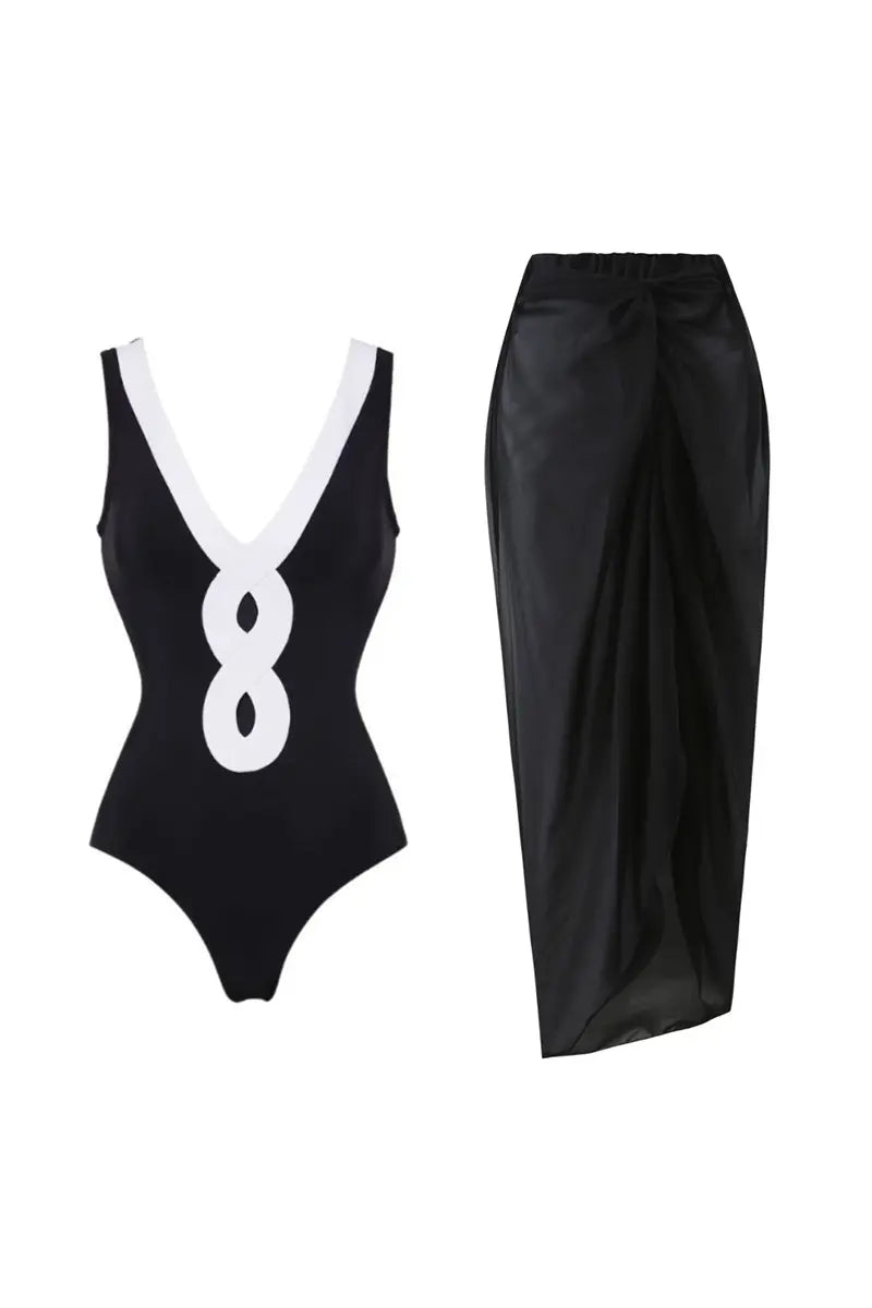 Effortlessly Elegant Swimsuit with a Timeless Design