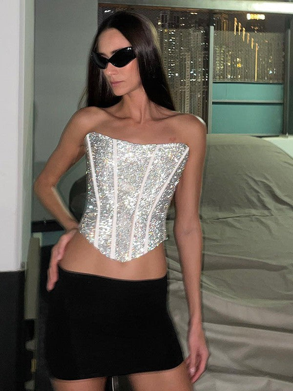 A Vintage Style Top with Delicate Timeless Details
