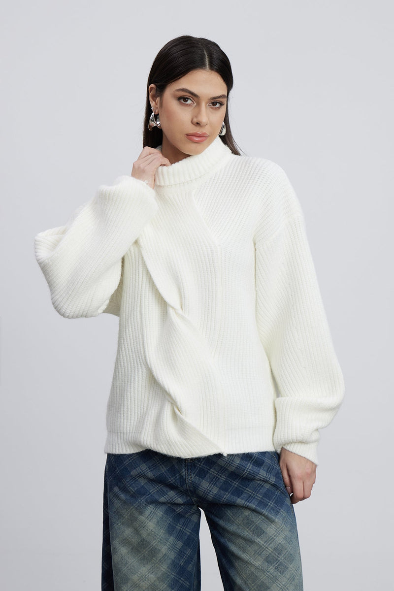 Effortlessly Elegant Top with a Timeless Design