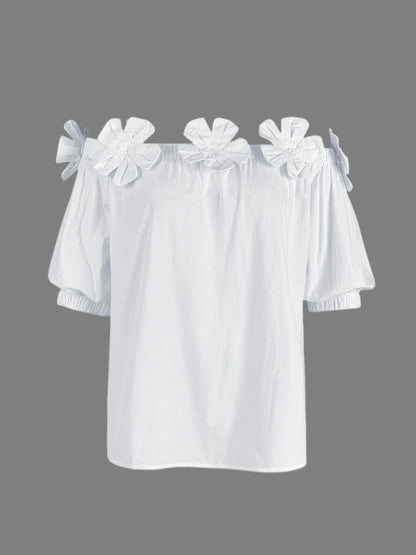 Elegantly Styled Blouse for Everyday Wear