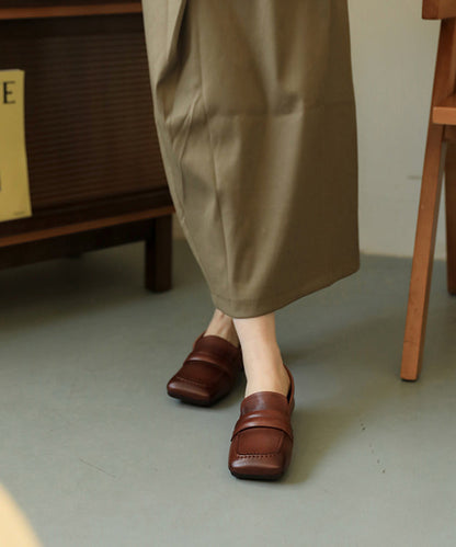 Classic Vintage Shoes with a Flattering Fit