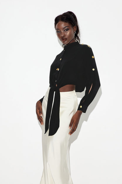 Effortlessly Elegant Shirt with a Timeless Design