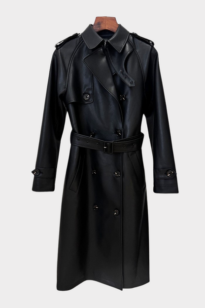 Beautifully Crafted Coat in a Classic Style