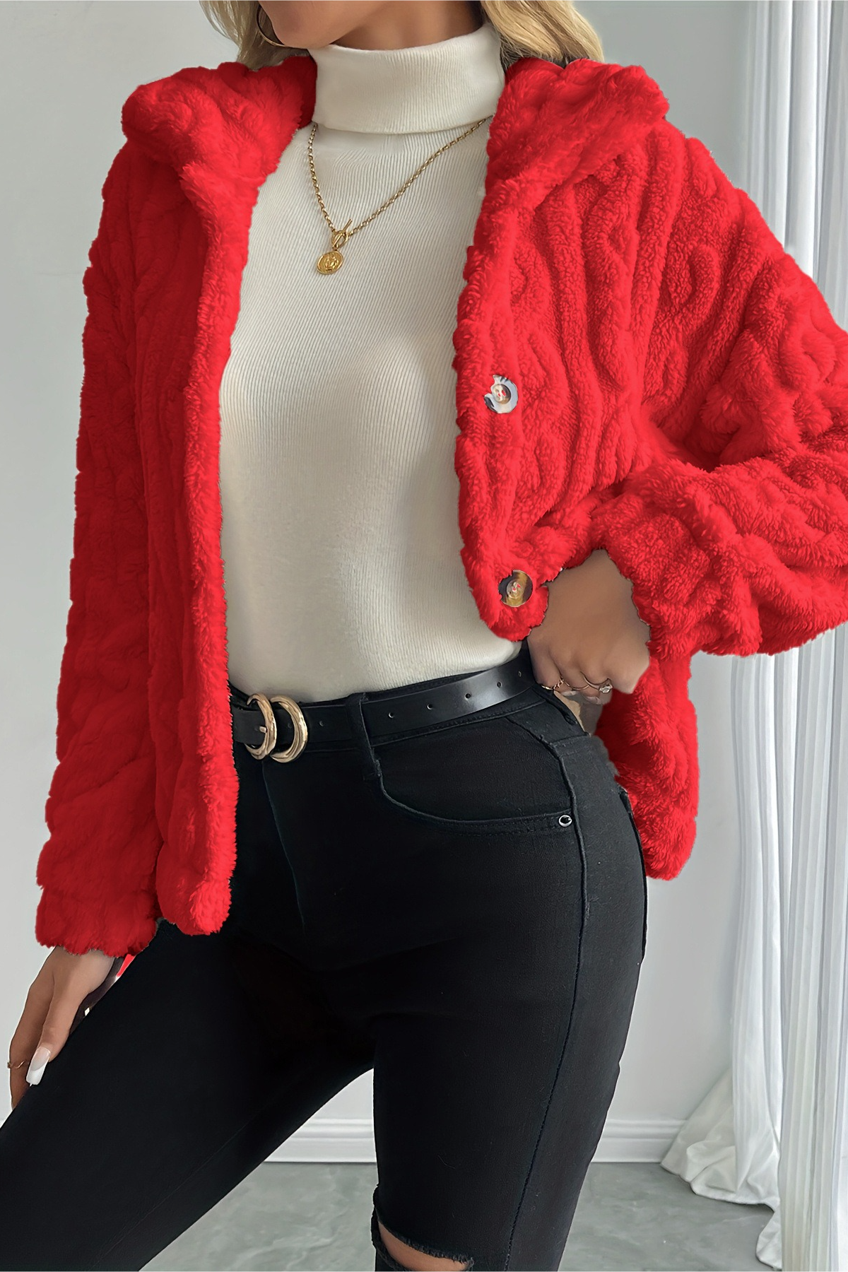 Gracefully Styled Coat for Any Occasion