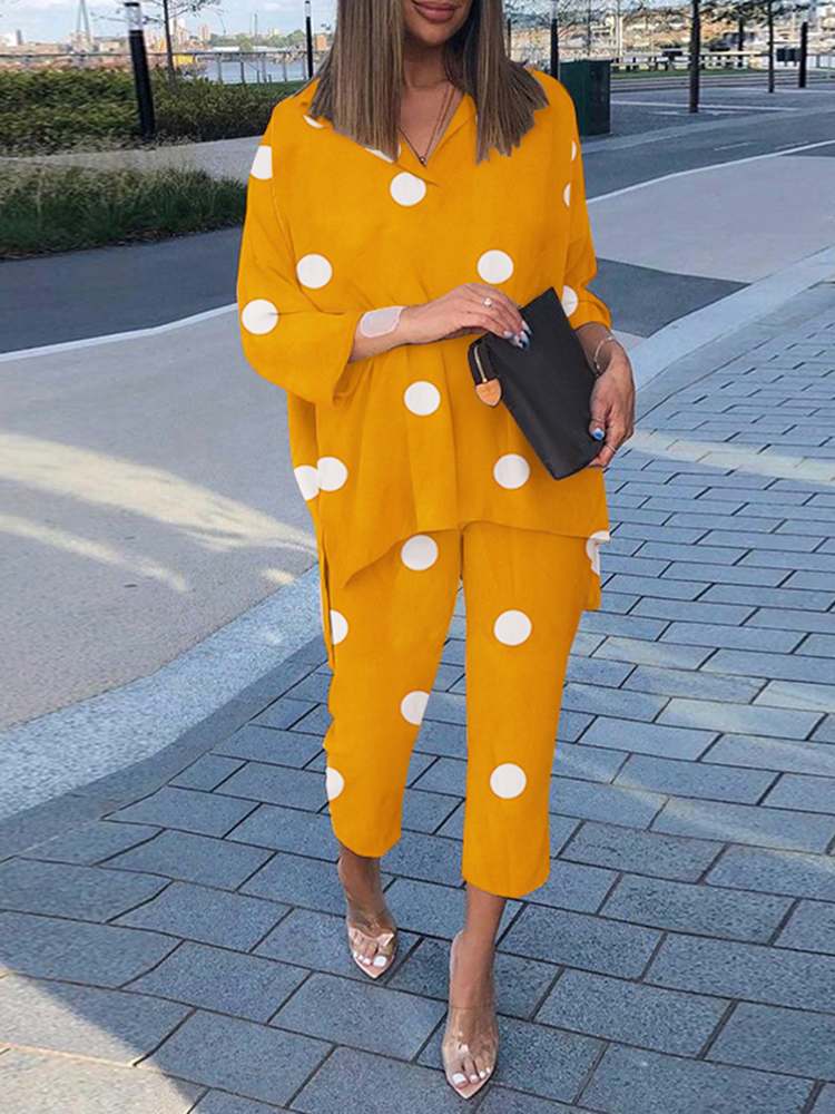 Gracefully Styled Garment for Any Occasion