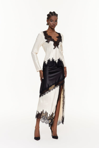 Beautifully Finished Garment in a Timeless Design