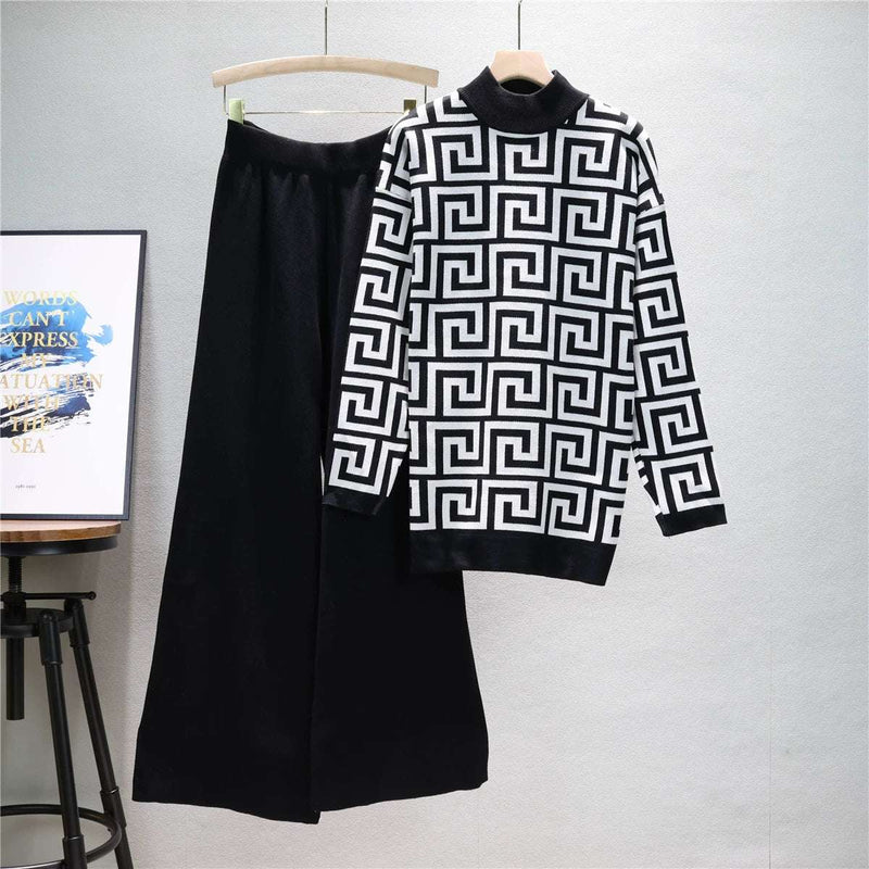 Effortlessly Elegant Sweater with a Timeless Design