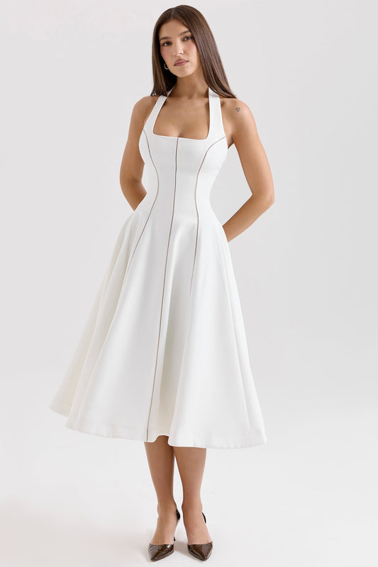 Beautifully Crafted Dress in a Classic Style