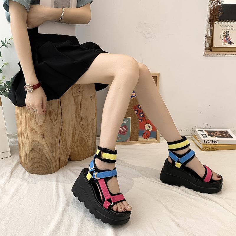 Beautifully Finished Sandals in a Timeless Design