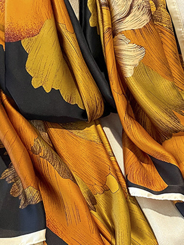 Effortlessly Elegant Garment with a Timeless Design