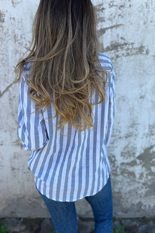 Elegantly Styled Shirt for Everyday Wear