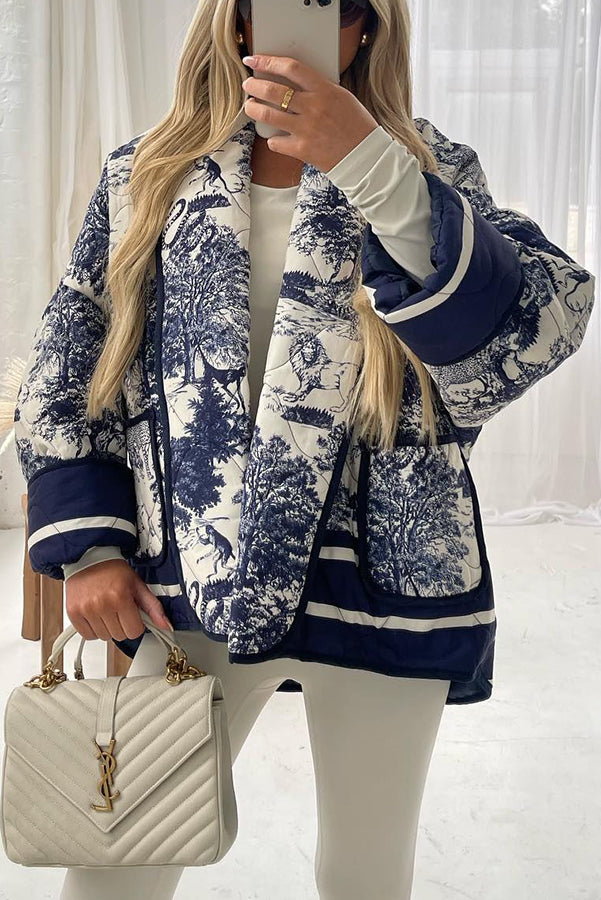 Effortlessly Elegant Jacket with a Timeless Design