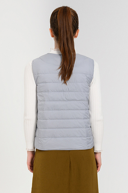 Classic Vintage & Enduringly Stylish Top
