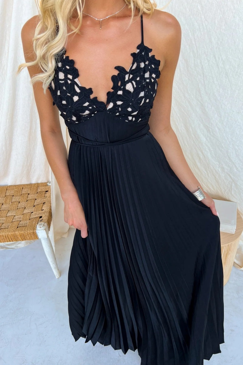 Beautifully Crafted Garment in a Classic Style