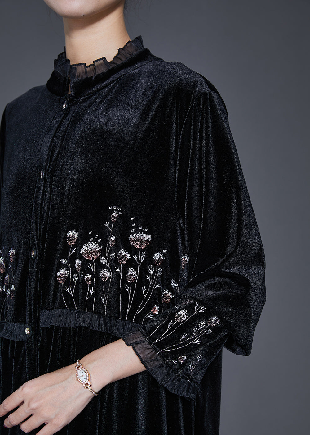 Polished Dress with an Effortless Classic Look