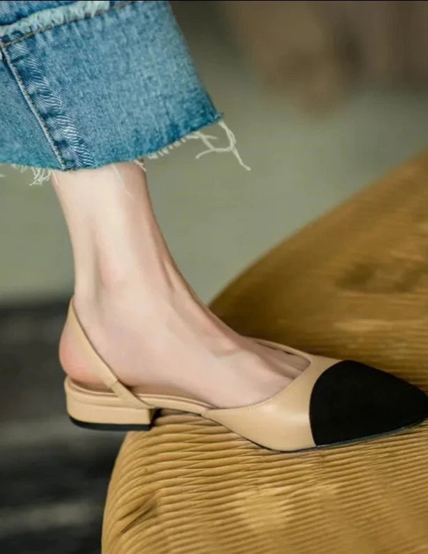 Effortlessly Elegant Sandals with a Timeless Design