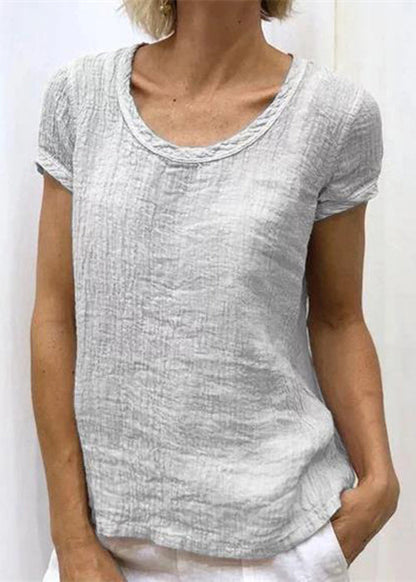 Classic Vintage Shirt with a Flattering Fit