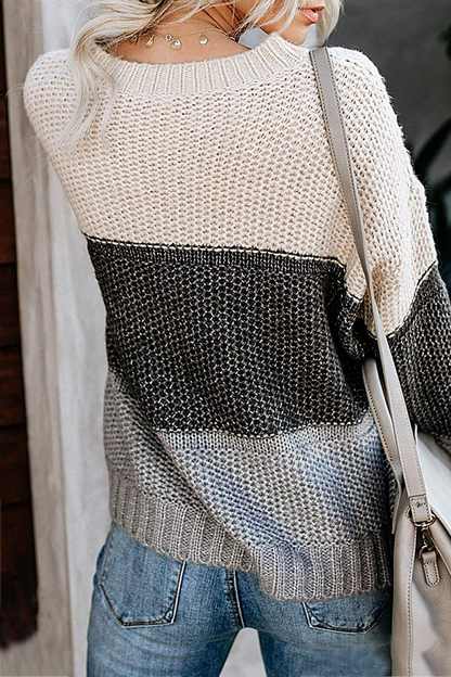 Effortlessly Elegant Sweater with a Timeless Design