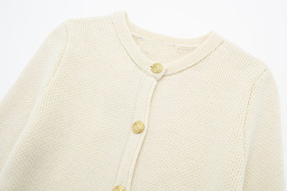 Beautifully Finished Coat in a Timeless Design