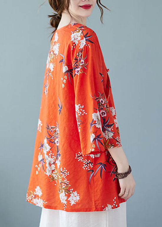 Classic Vintage Top with a Flattering Fit