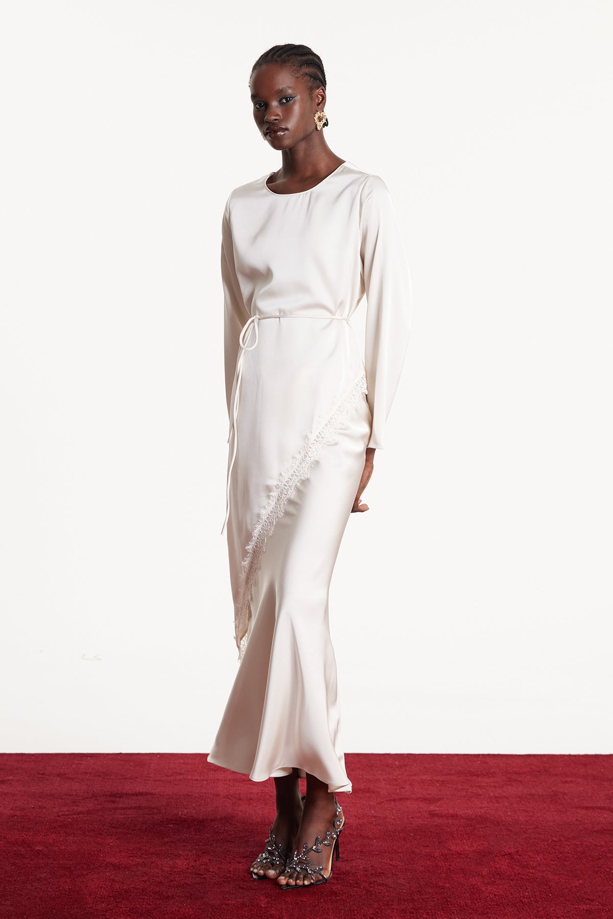 A Vintage Style Top with Delicate Timeless Details