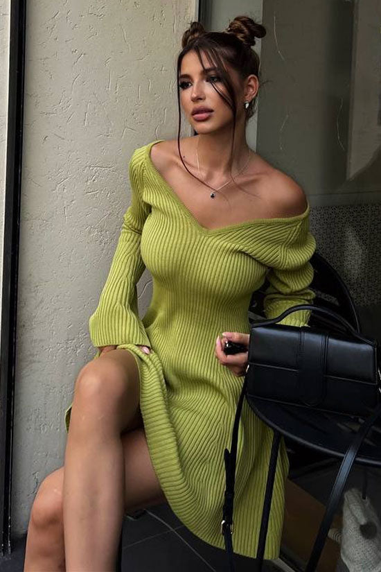 Sophisticated Dress with a Clean Classic Look