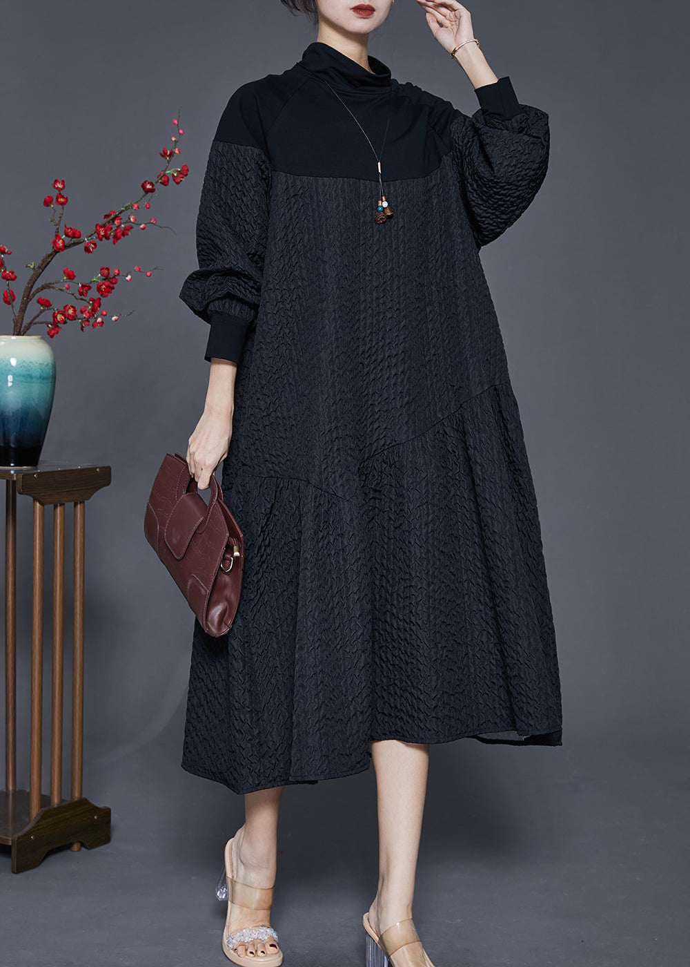 Sophisticated Dress with a Clean Classic Look