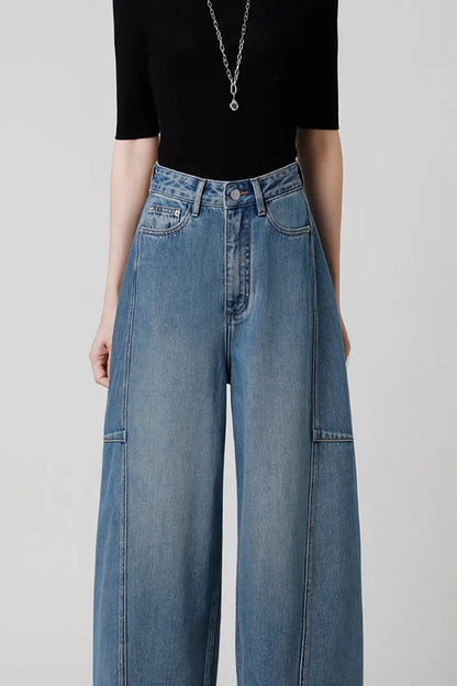 Sophisticated Garment with a Clean Classic Look