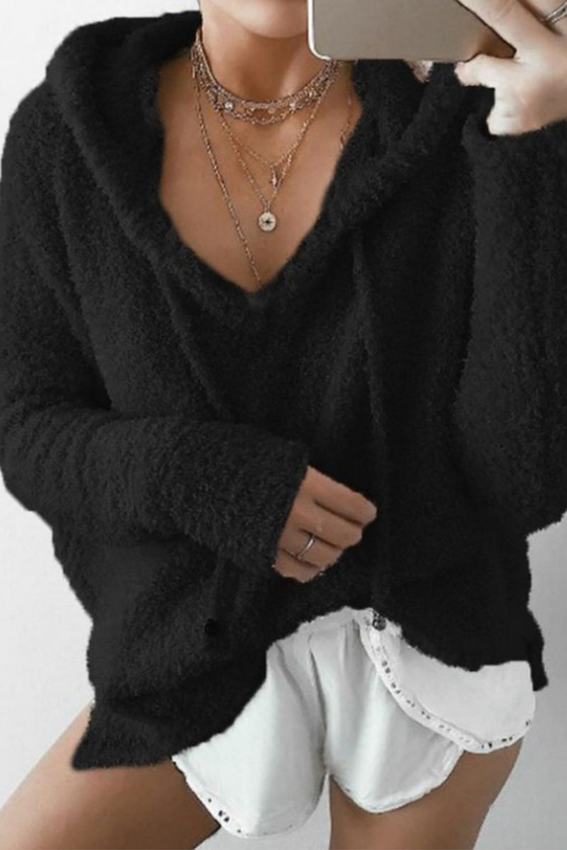 Well Tailored Garment with a Graceful Silhouette