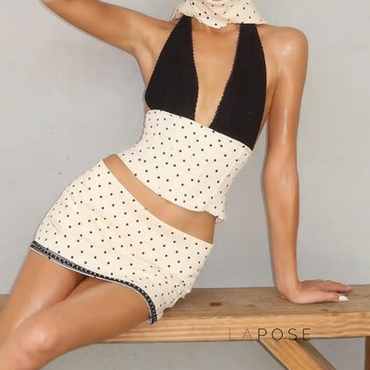 Classic Vintage Garment with a Flattering Fit