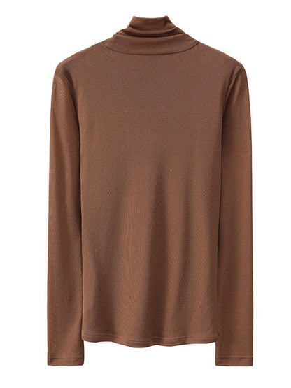 A Vintage Style T-Shirt with Delicate Timeless Details